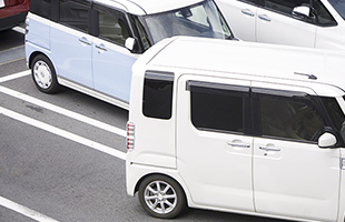 駐車スペース多数あり